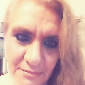 Meet your Posher, Sheron